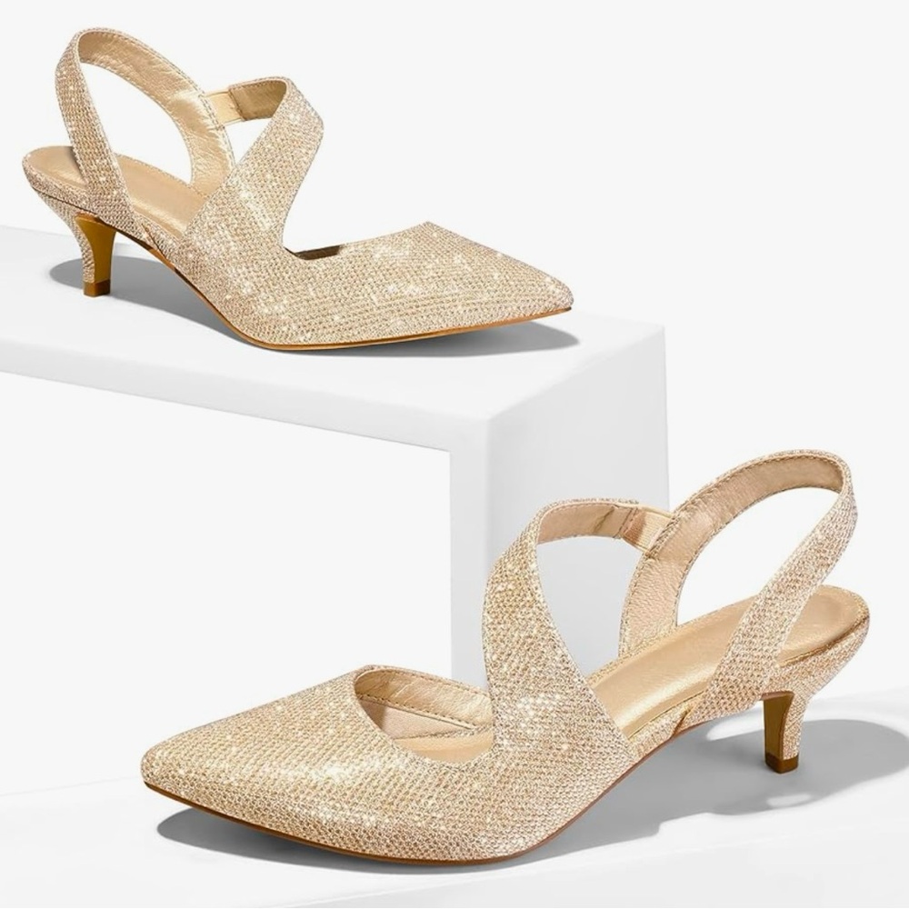 NIB GOLD GLITTERING SLINGBACK HEELS